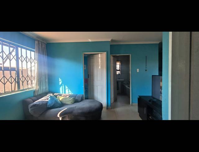 3 BEDROOM HOUSE FOR SALE IN PROTEA GLEN